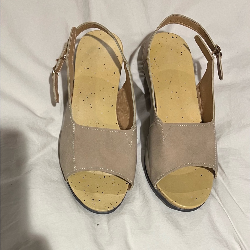 Suede sandals, Beige
